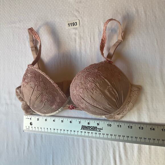 Duzani Women’s Wired Embroidered Bra size 34C, Nude Pink - Picture 2 of 8